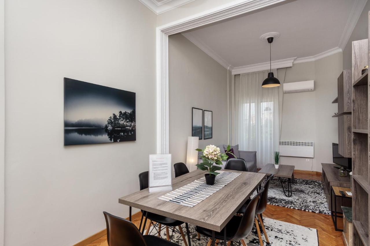 C.4 Red Rose #colony_central_apartment Appartement *