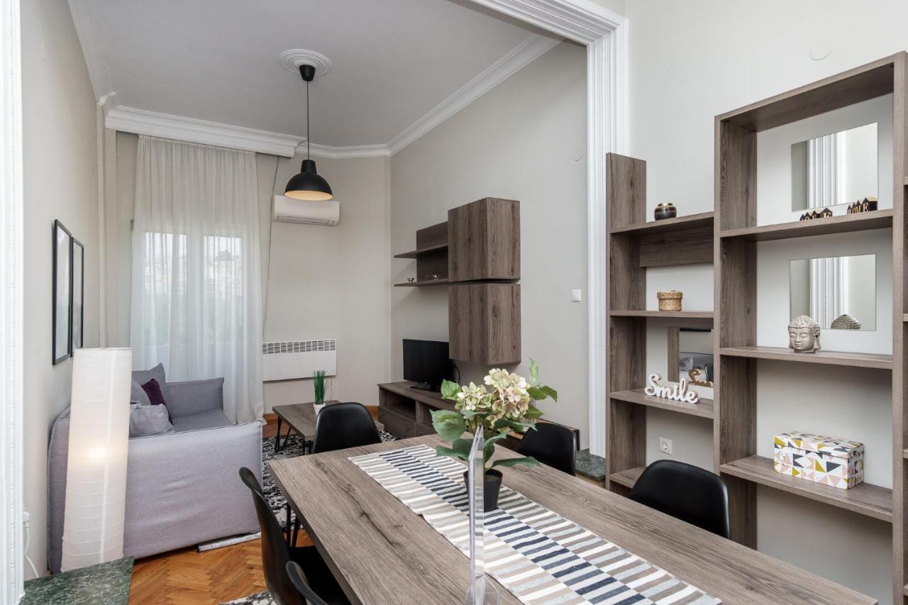 C.4 Red Rose #colony_central_apartment Appartement